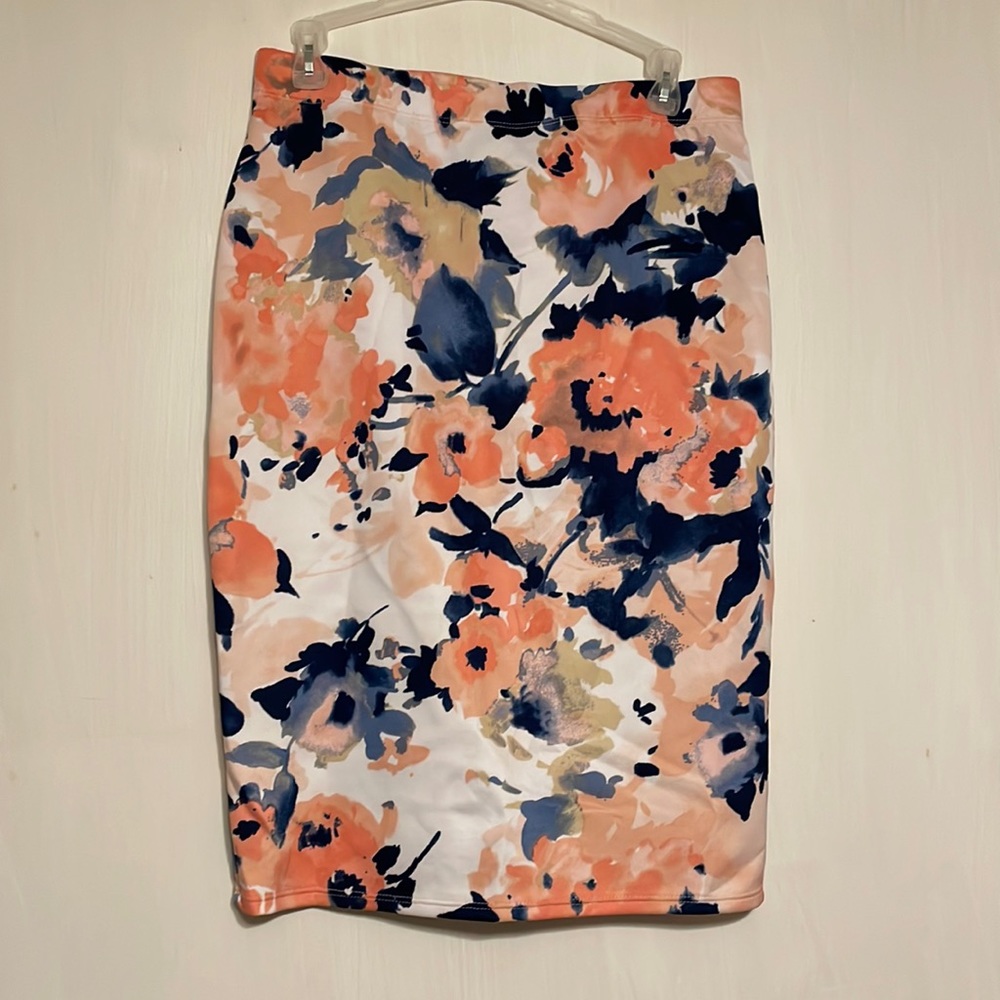 Floral pencil skirt